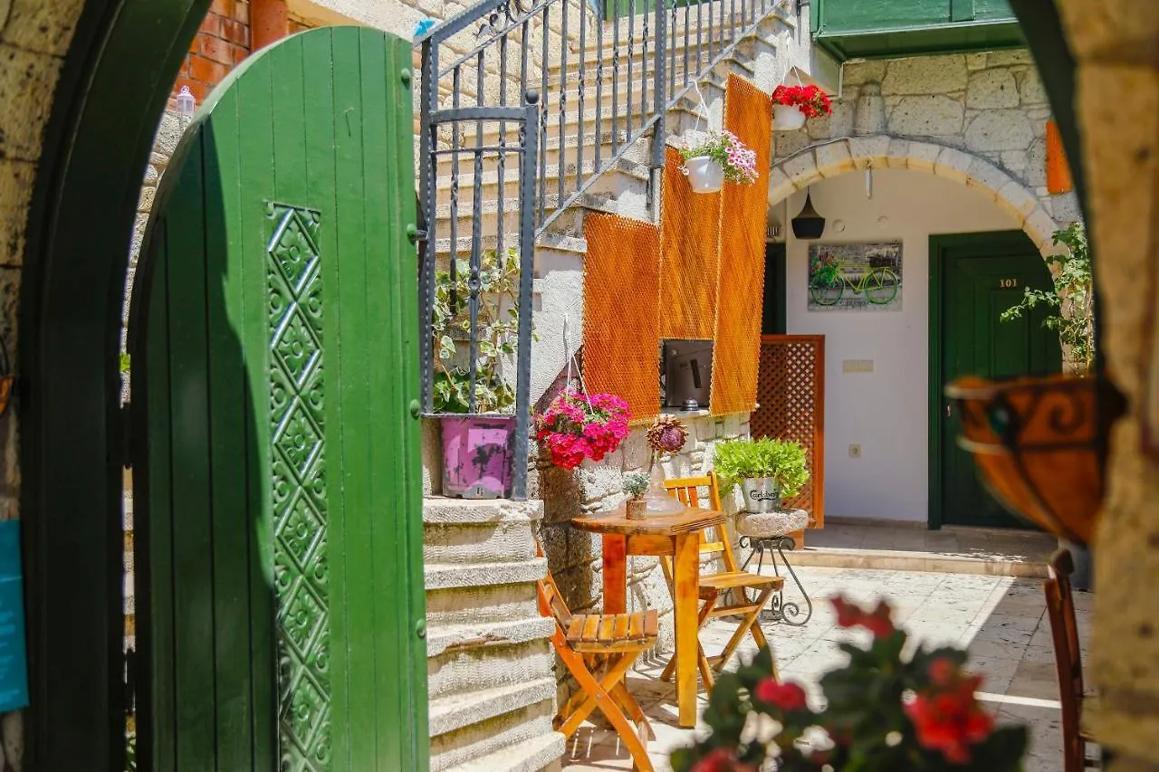 Apaz Alacati Hotel Cesme